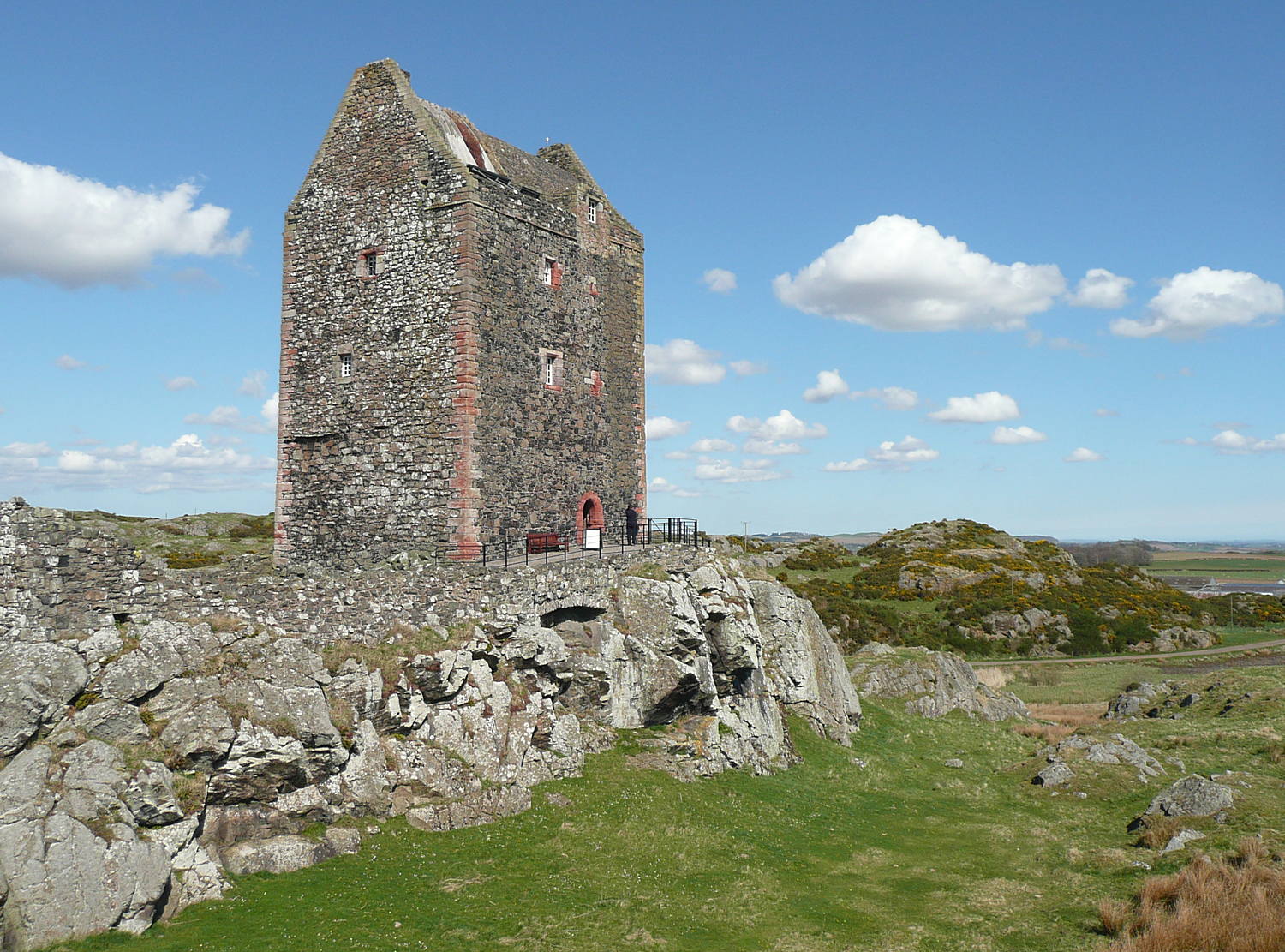 Smailholm Tower